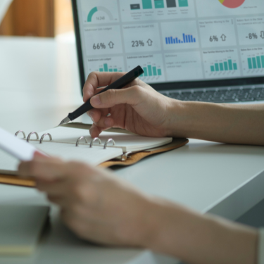 administradores-profesionales.alt